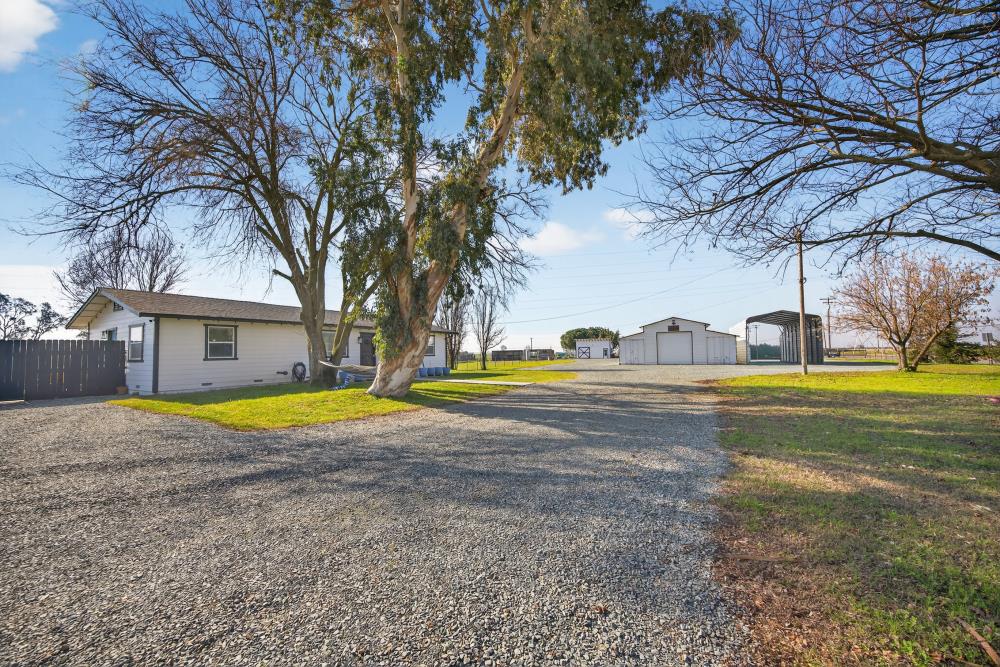 11490 Arno Road Galt, CA 95632 - Photo 5 of 95