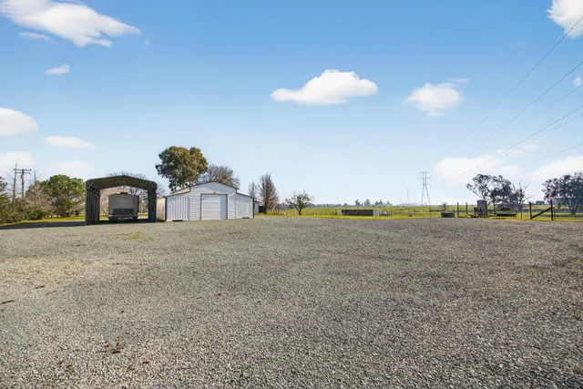 $1,125,000 | 11490 Arno Road, Galt, CA 95632