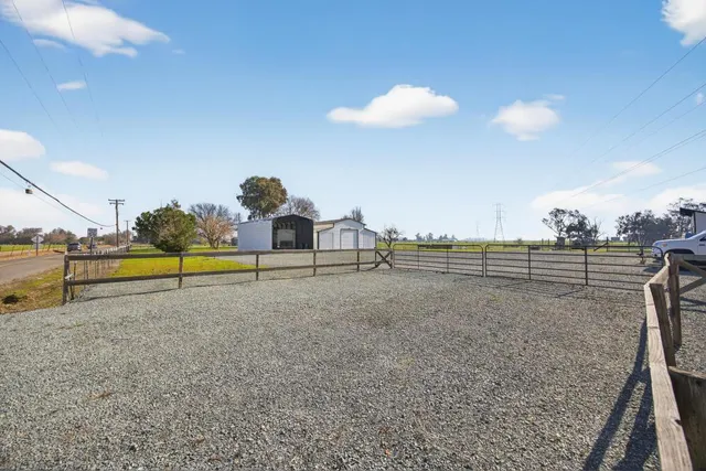 $1,125,000 | 11490 Arno Road, Galt, CA 95632