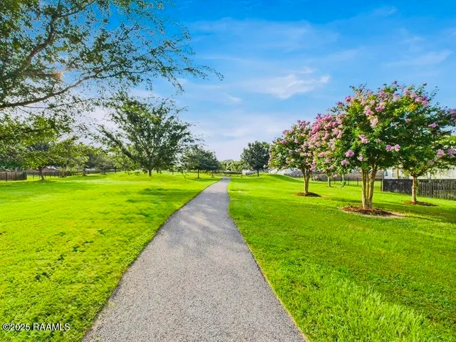 $399,500 | 219 Timber Mill Street, Lafayette, LA 70508