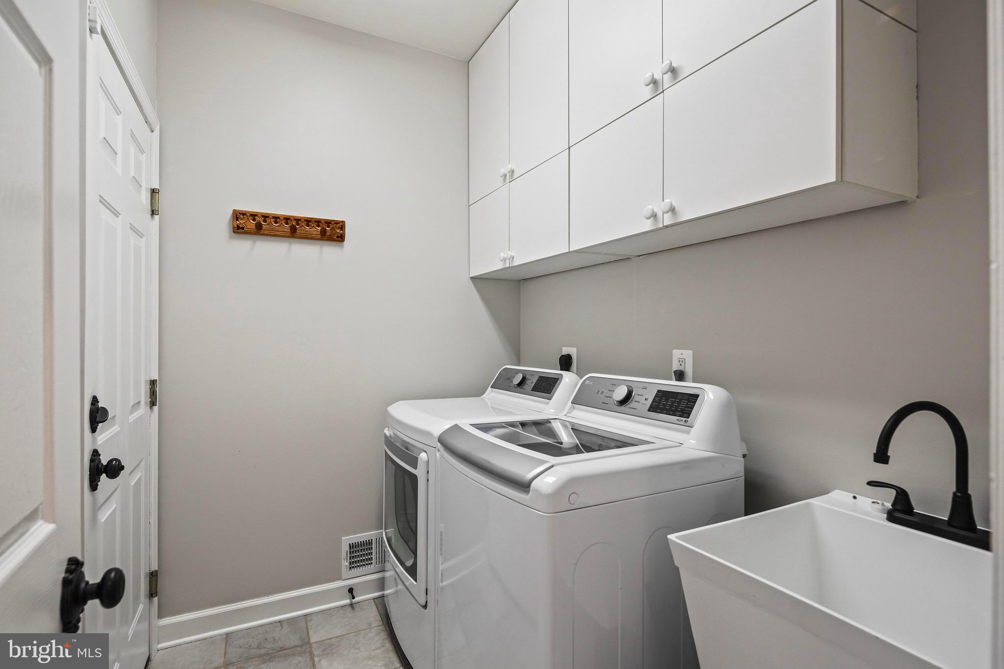 301 Longbow Road Mount Airy, MD 21771 - Photo 19 of 63 Laundry Room