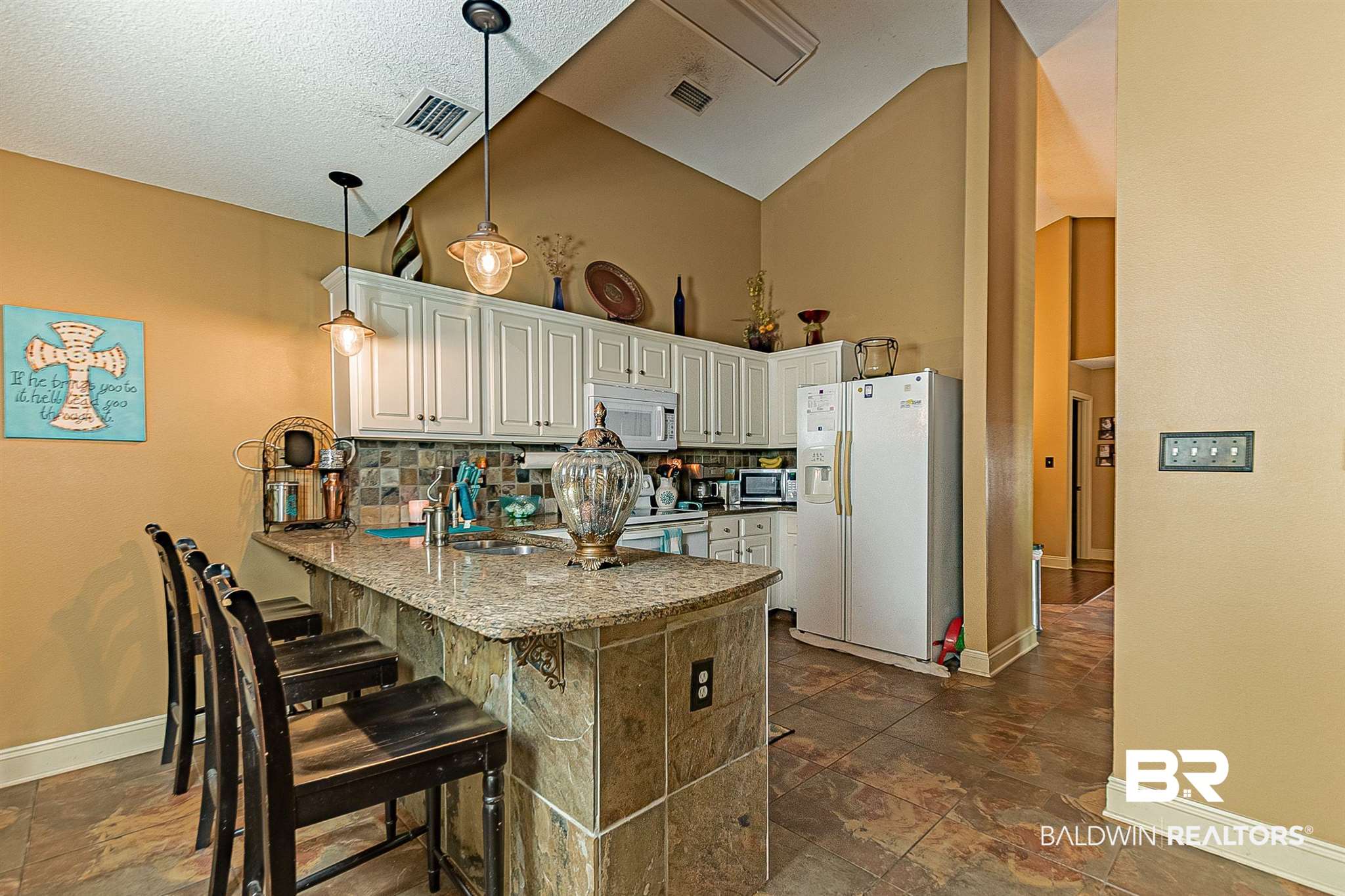 101 Davison Loop Fairhope, AL 36532 - Photo 9 of 39 Kitchen