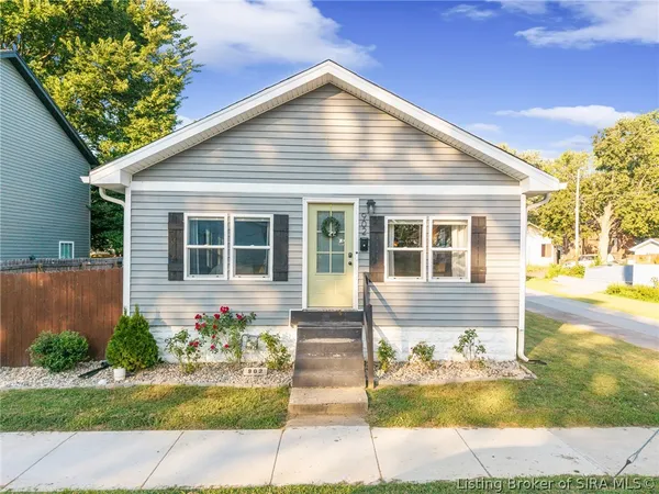 $210,000 | 902 Mechanic Street, Jeffersonville, IN 47130