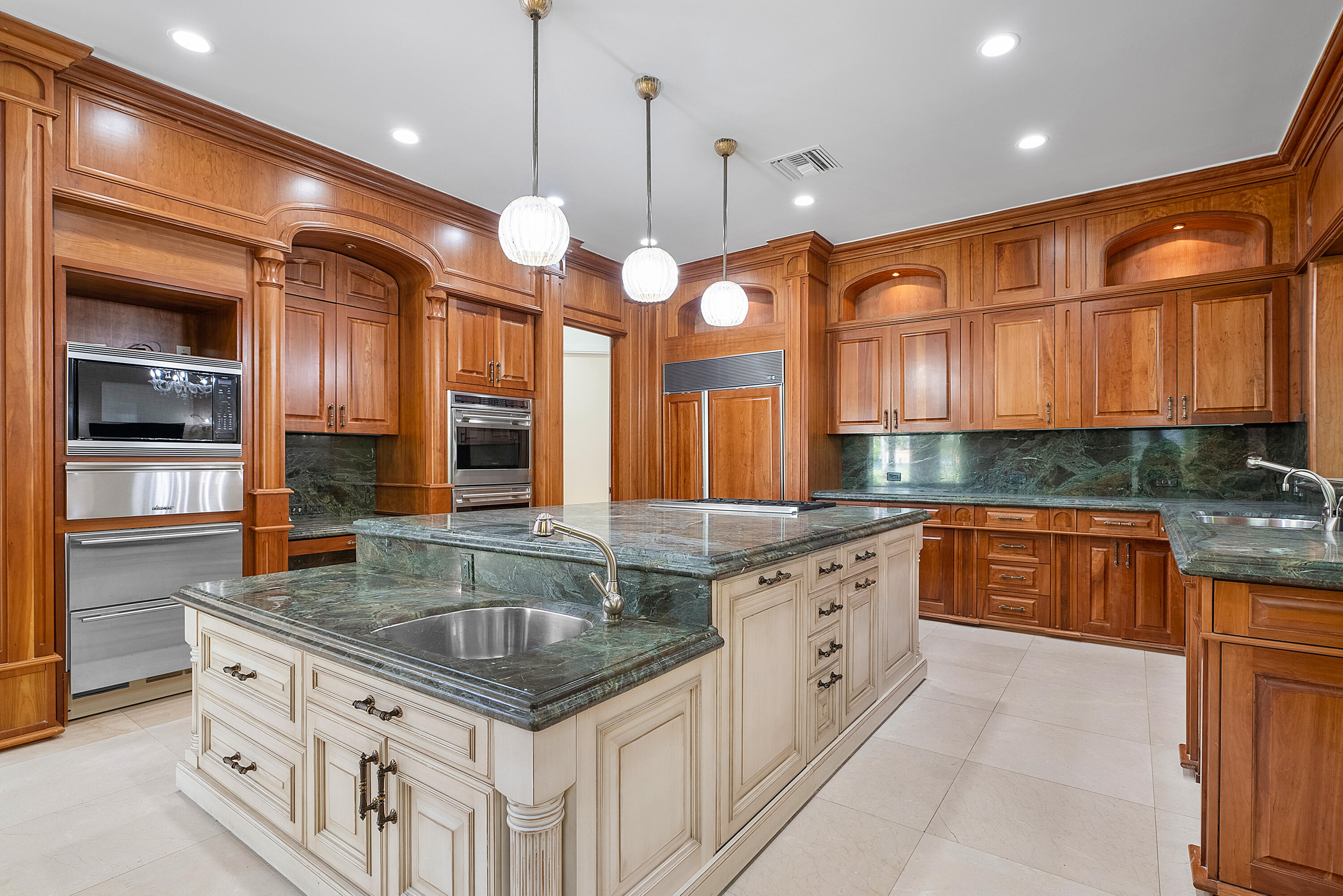 17951 Lake Estates Drive Boca Raton, FL 33496 - Photo 20 of 105 kitchen