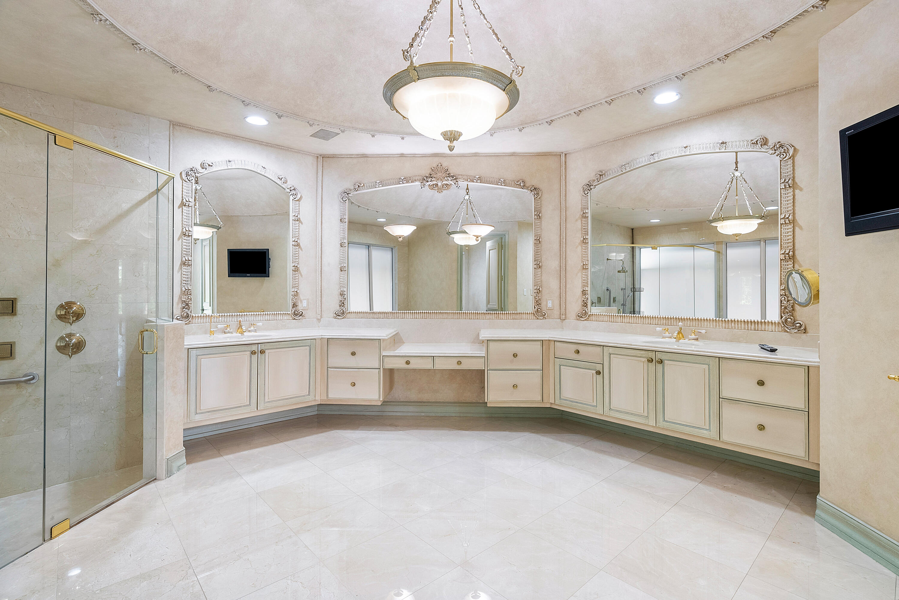 17951 Lake Estates Drive Boca Raton, FL 33496 - Photo 30 of 105 primary bathroom