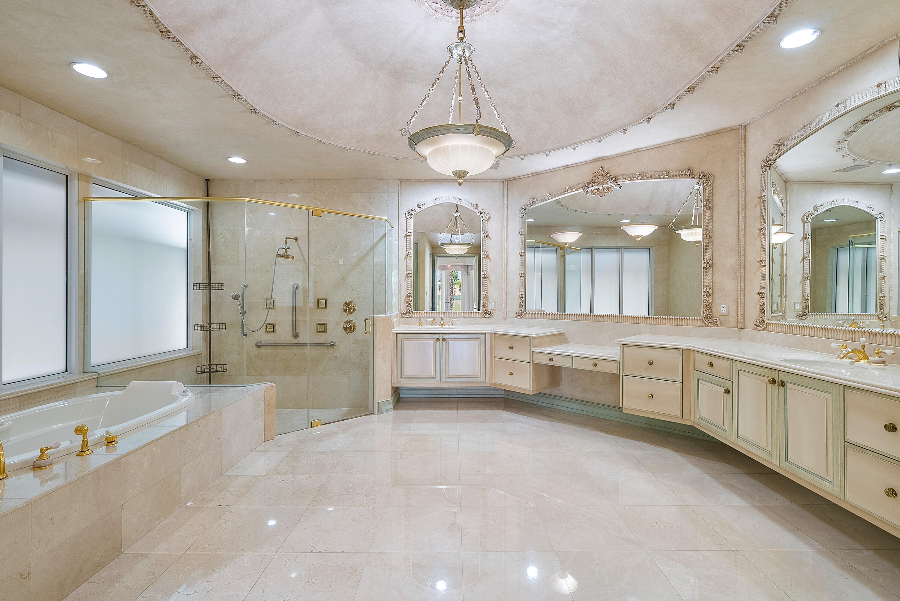 17951 Lake Estates Drive Boca Raton, FL 33496 - Photo 31 of 105 primary bathroom