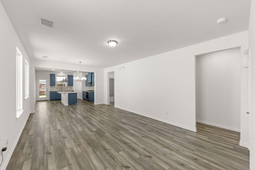 1405 Grove Pond Road Forney, TX 75126 - Photo 11 of 33 11. 1405 Grove Pond - Family (2)