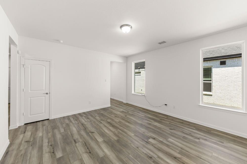 1405 Grove Pond Road Forney, TX 75126 - Photo 12 of 33 12. 1405 Grove Pond - Family (3)