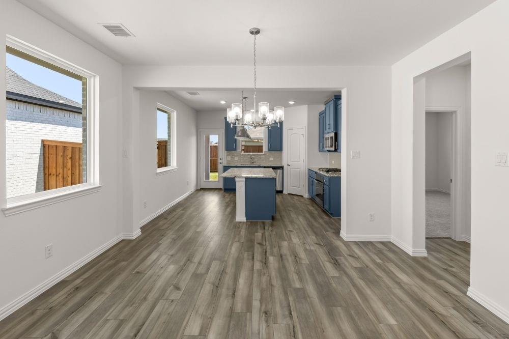 1405 Grove Pond Road Forney, TX 75126 - Photo 13 of 33 13. 1405 Grove Pond - Dining