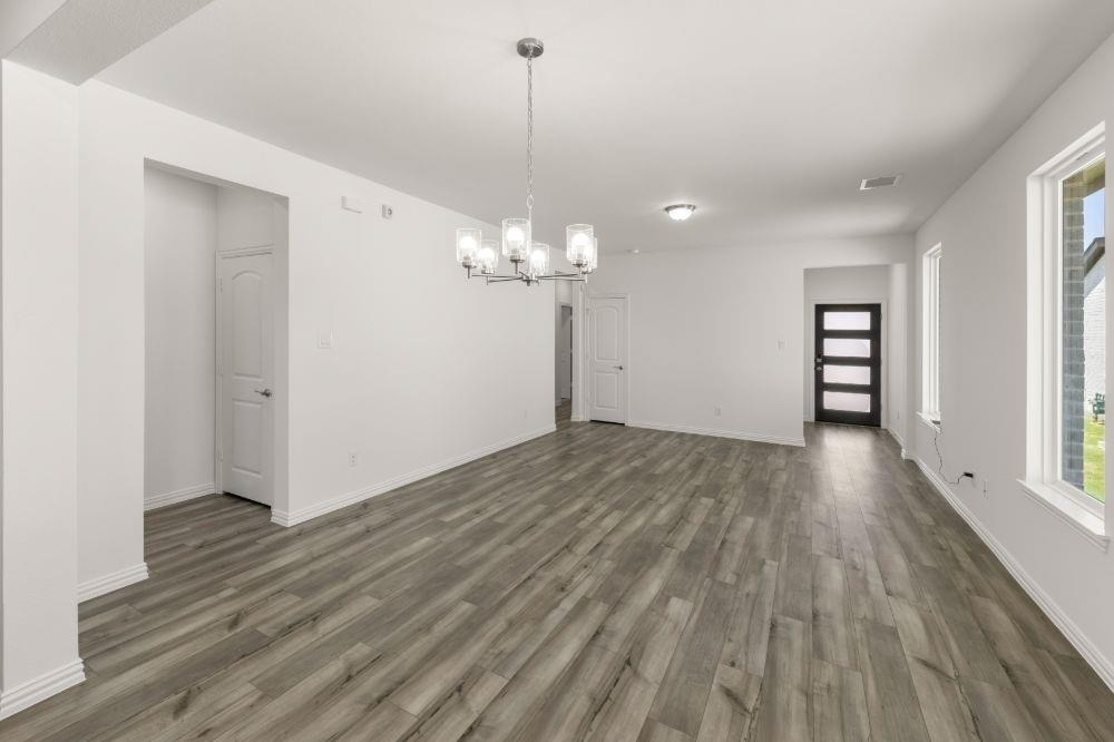 1405 Grove Pond Road Forney, TX 75126 - Photo 15 of 33 15. 1405 Grove Pond - Dining (3)