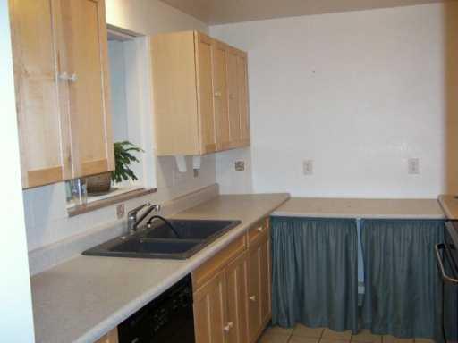 921 Limecrest Road Pittsburgh, PA 15221 - Photo 4 of 8 Other.
