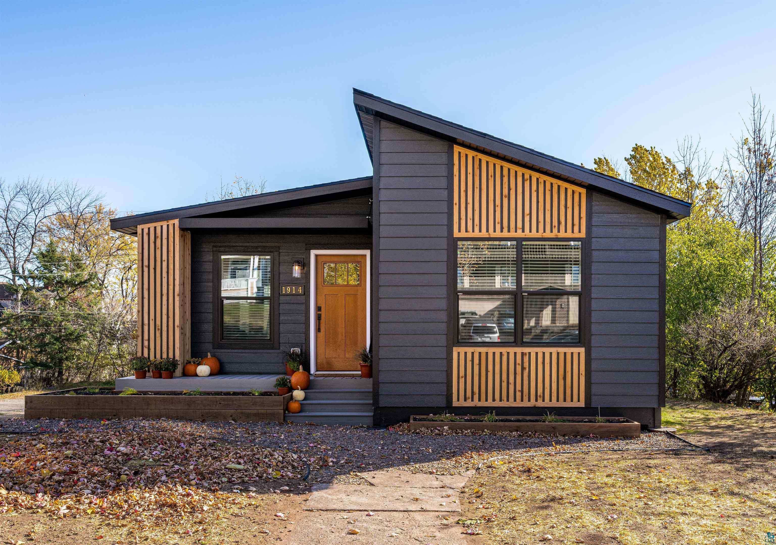 1914 East 1st Street Duluth, MN 55812 - Photo 1 of 26 Street view of NEW MODERN 3 Bedroom/2 Bath Home.