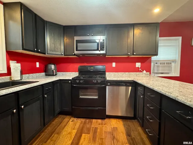 $77,000 | 460 Cole Street, Bushnell, IL 61422