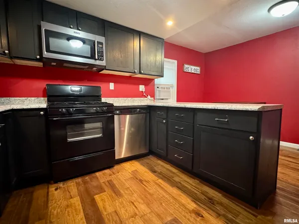 $74,000 | 460 Cole Street, Bushnell, IL 61422