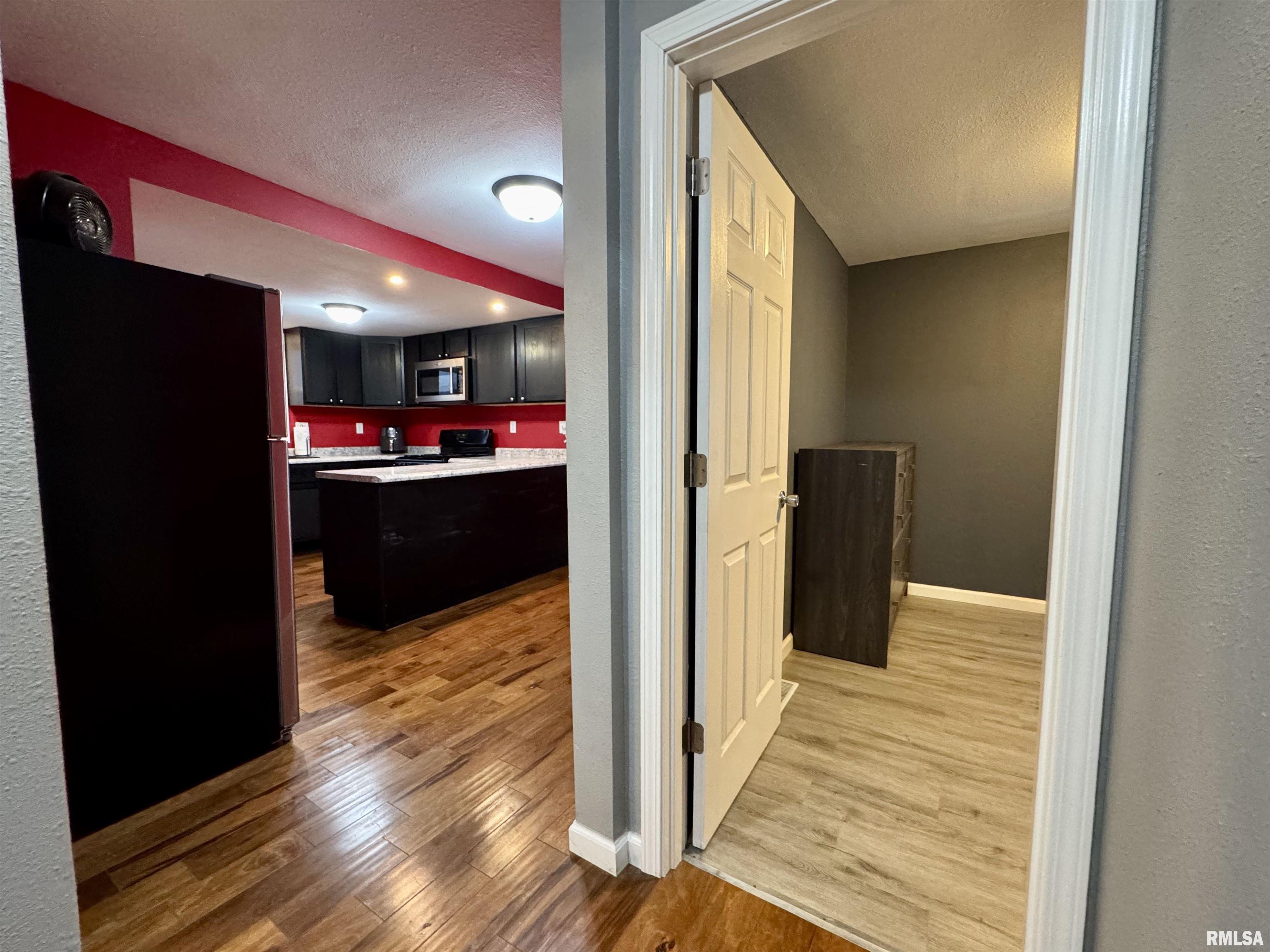 460 Cole Street Bushnell, IL 61422 - Photo 18 of 26