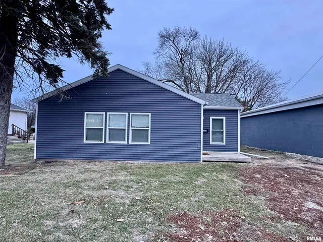 $77,000 | 460 Cole Street, Bushnell, IL 61422