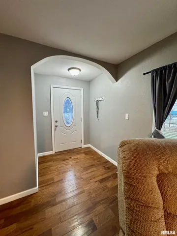 $77,000 | 460 Cole Street, Bushnell, IL 61422