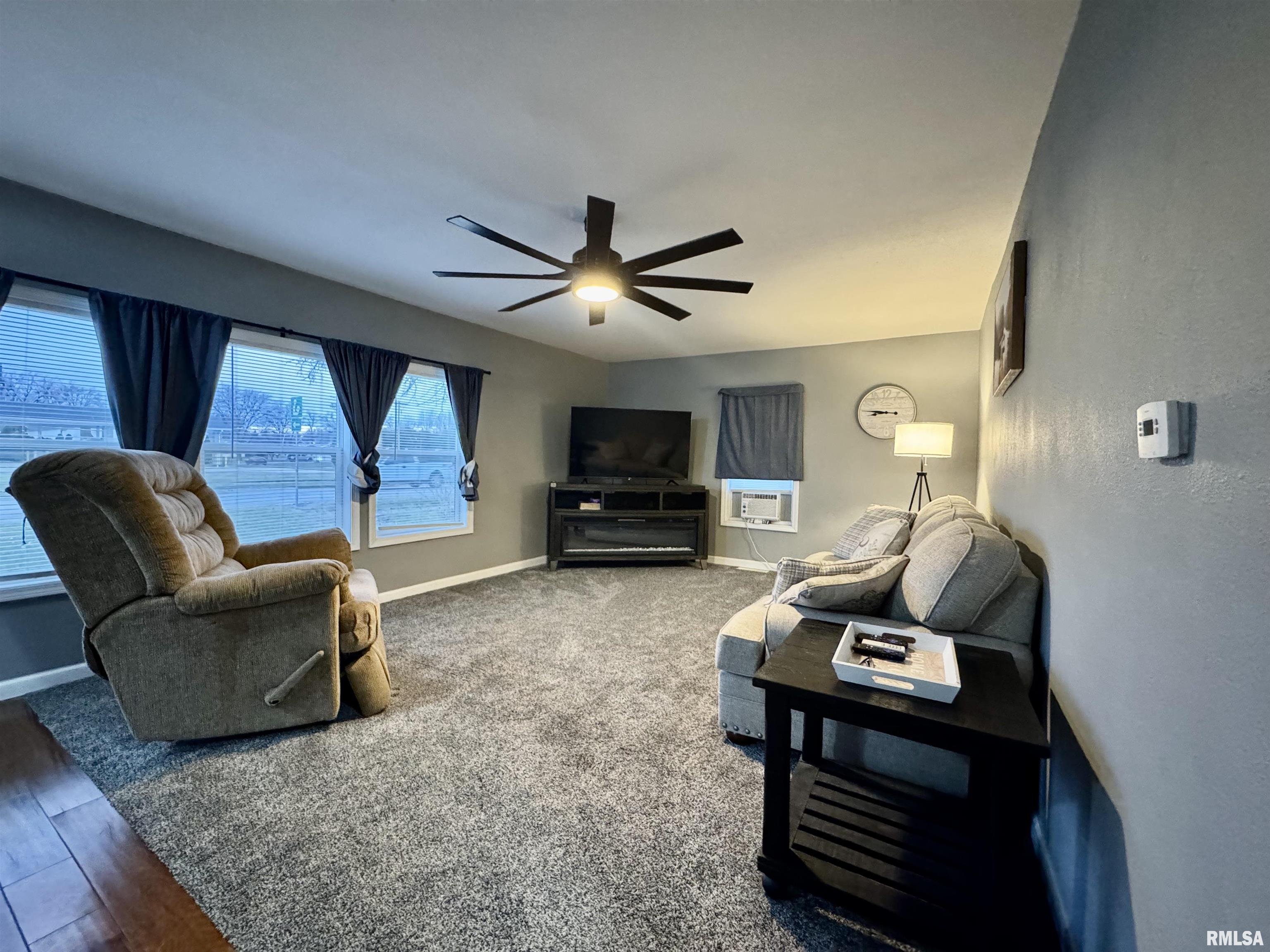 460 Cole Street Bushnell, IL 61422 - Photo 6 of 26