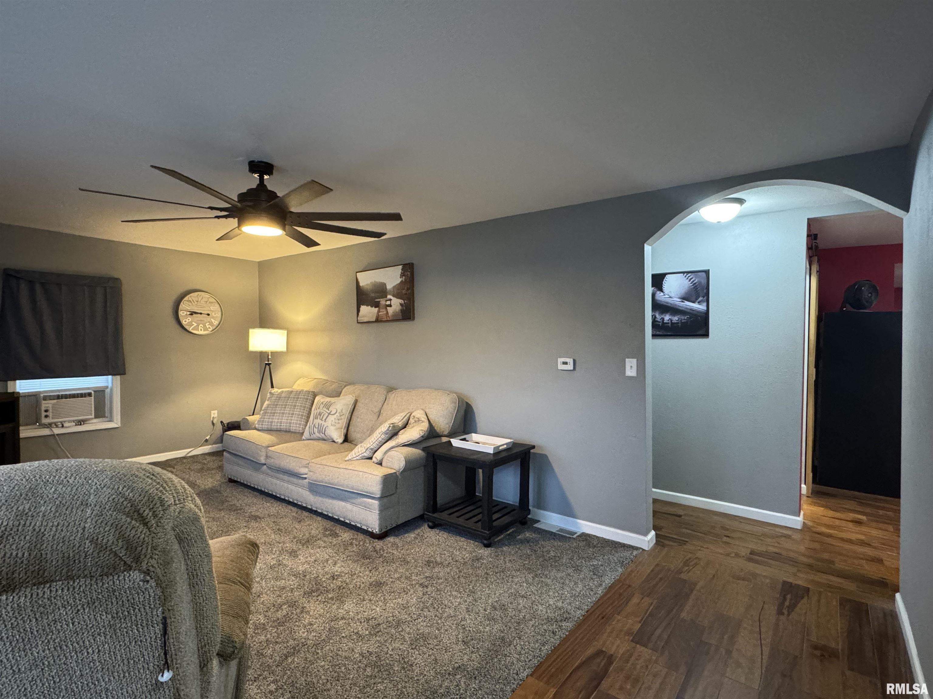 460 Cole Street Bushnell, IL 61422 - Photo 9 of 26