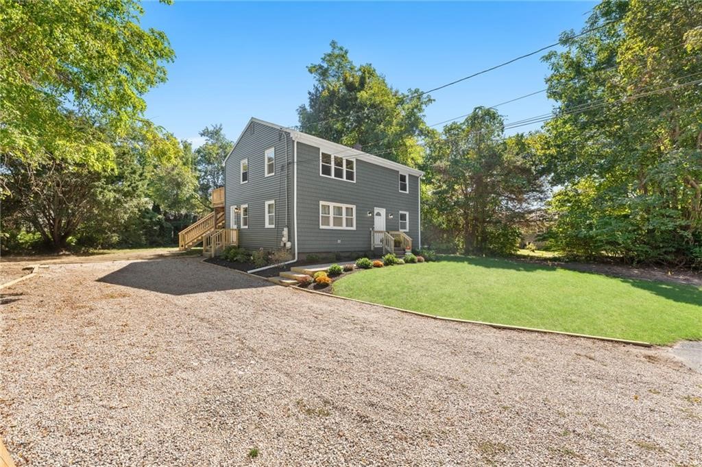 7 Laneway Court, Unit B Narragansett, RI 02882 - Photo 18 of 20