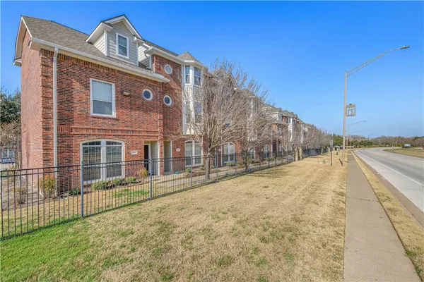 $345,000 | 305 Holleman Drive East, Unit 102, College Station, TX 77840