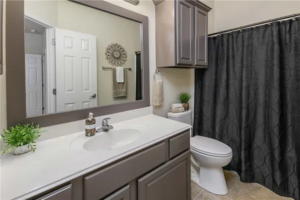 $345,000 | 305 Holleman Drive East, Unit 102, College Station, TX 77840