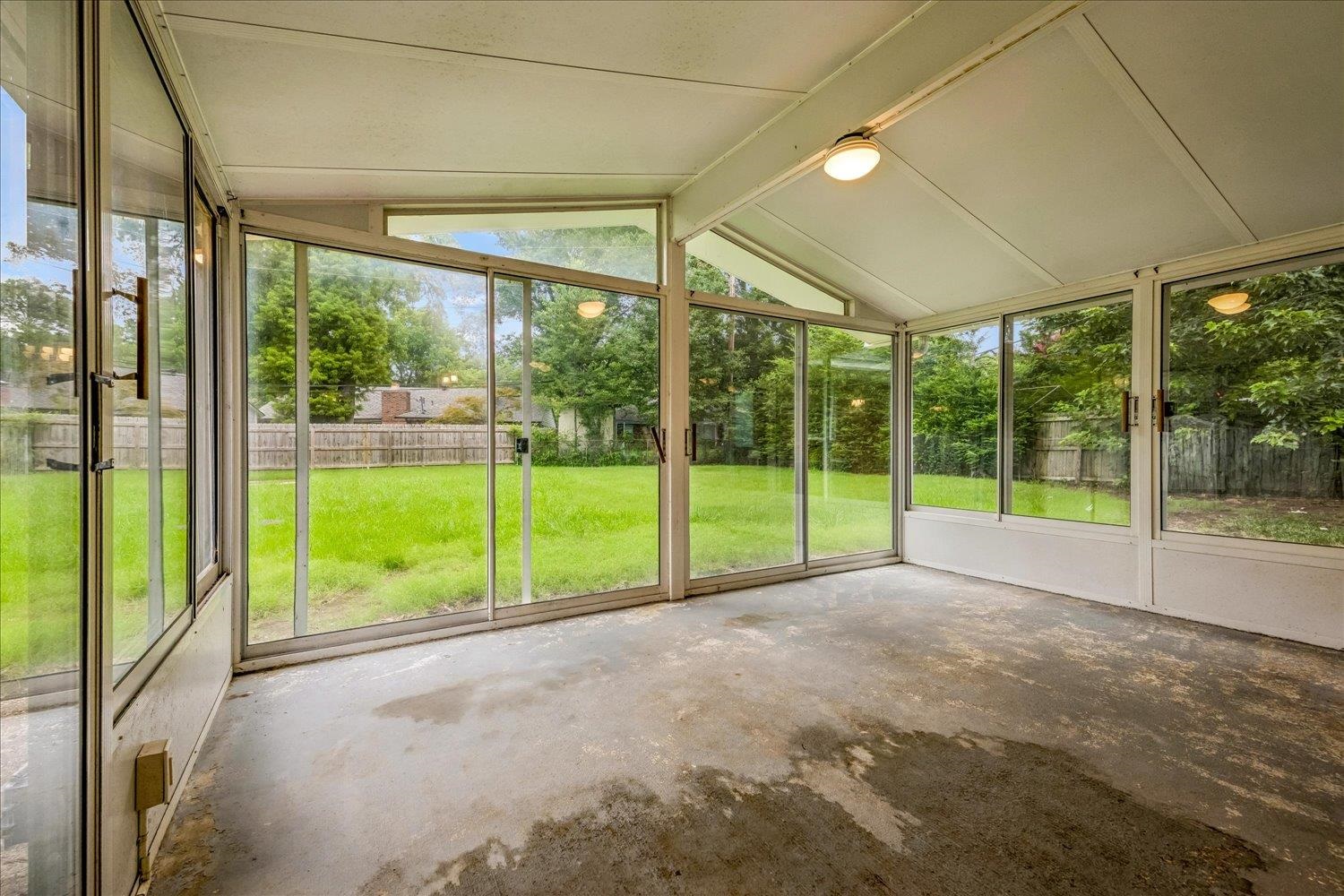 5304 Quince Road Memphis, TN 38117 - Photo 17 of 28