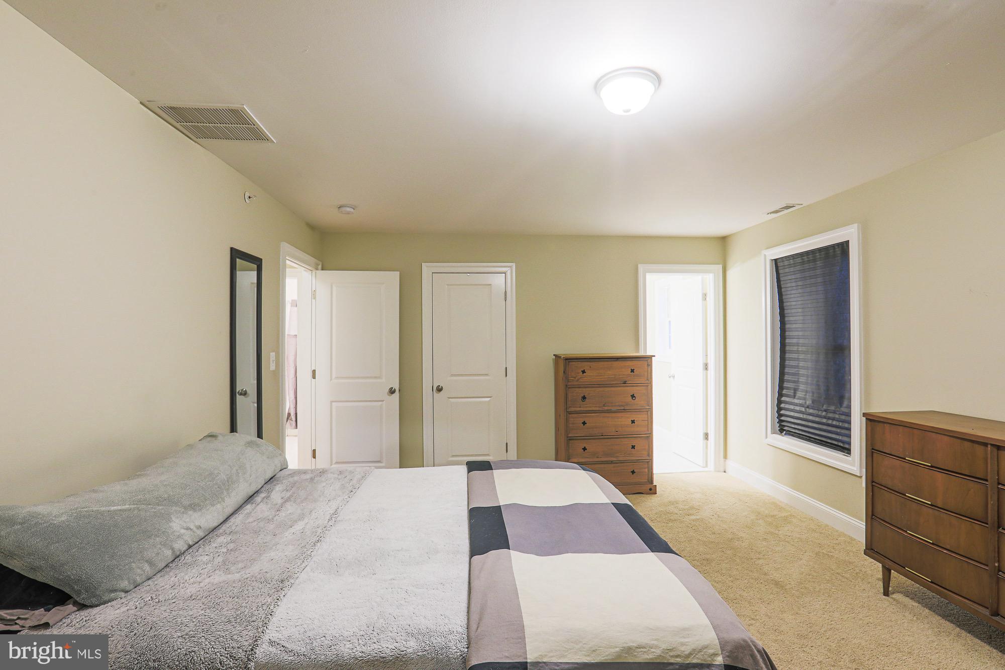 2005 Middleborough Road Baltimore, MD 21221 - Photo 42 of 50