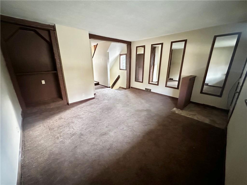 212-214 Friday Road Pittsburgh, PA 15209 - Photo 3 of 26 Gallery Image 3