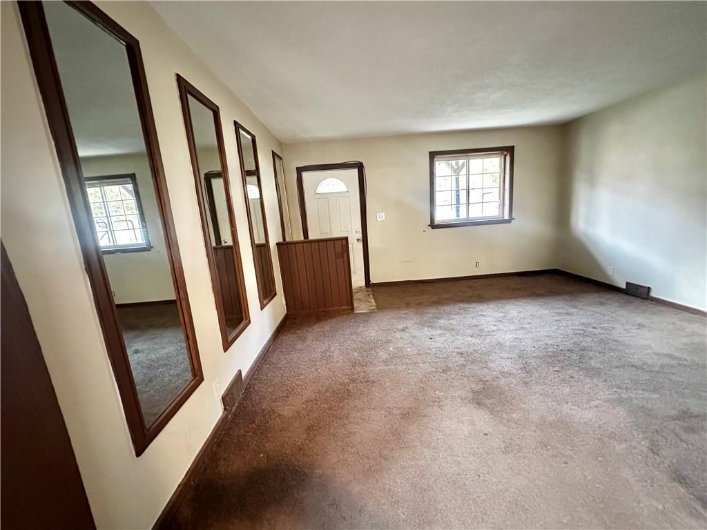 212-214 Friday Road Pittsburgh, PA 15209 - Photo 5 of 26 Gallery Image 5