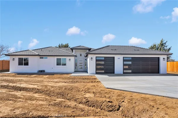 $609,000 | 10704 11th Avenue, Hesperia, CA 92345