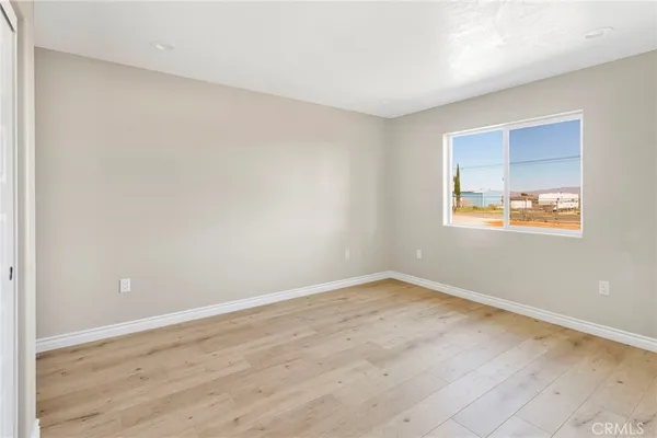 $609,000 | 10704 11th Avenue, Hesperia, CA 92345