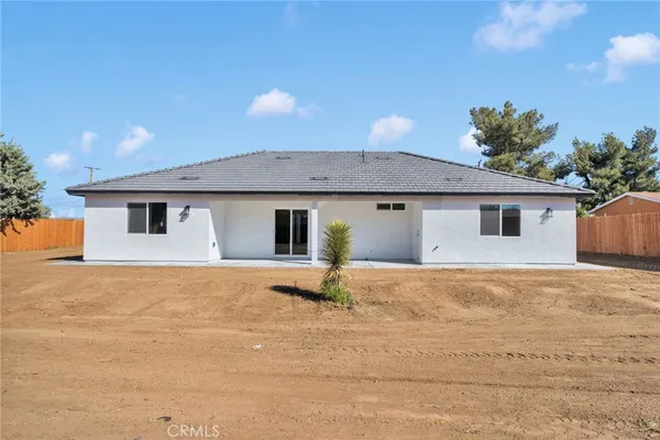 $609,000 | 10704 11th Avenue, Hesperia, CA 92345