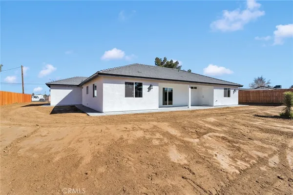 $609,000 | 10704 11th Avenue, Hesperia, CA 92345