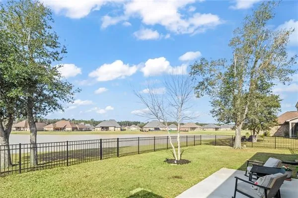 $439,500 | 266 Saw Grass Loop, Covington, LA 70435