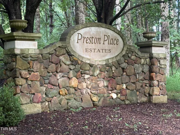 $36,000 | 31 Preston Pl Drive, Unit 31, Abingdon, VA 24211