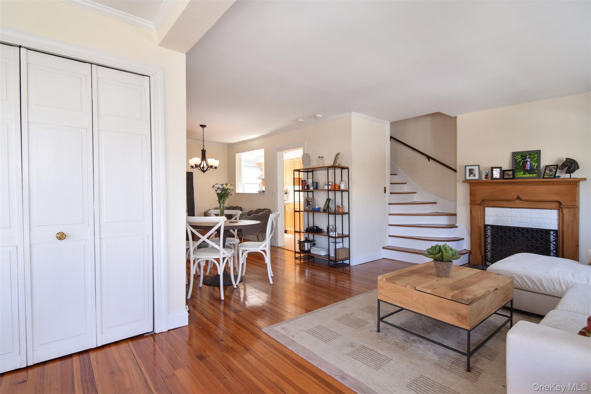 74 Kensington Road Bronxville, NY 10708 - Photo 5 of 33 a living room with furniture and a table