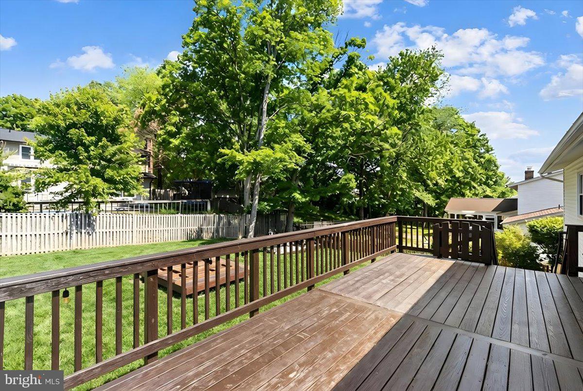 7001 Spur Road Springfield, VA 22153 - Photo 36 of 50