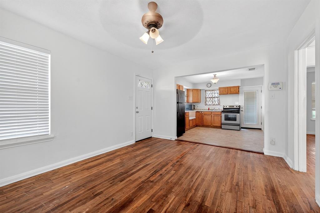 106 East Belt Line Road Wilmer, TX 75172 - Photo 11 of 27