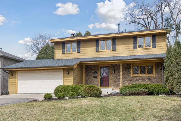 $675,000 | 5220 Tifton Drive, Edina, MN 55439