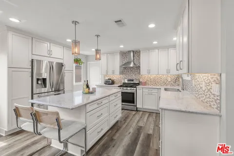 $998,000 | Undisclosed Address, Bellflower, CA 90706