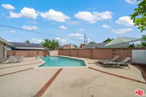 $998,000 | Undisclosed Address, Bellflower, CA 90706