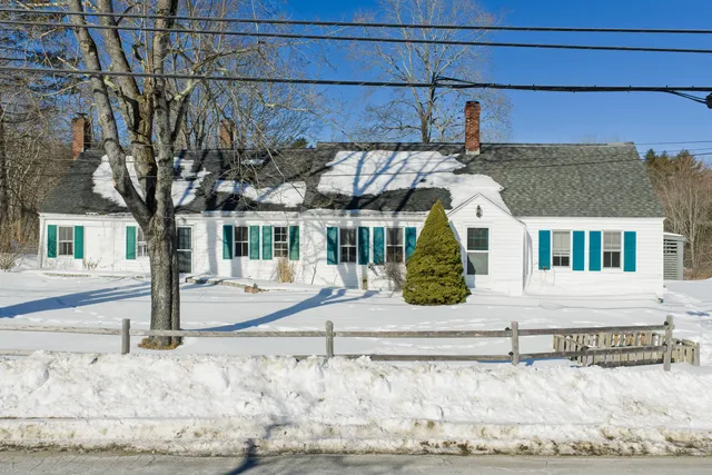 $615,000 | 230 Beachwood Avenue, Kennebunkport, ME 04046