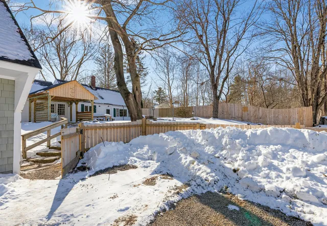 $615,000 | 230 Beachwood Avenue, Kennebunkport, ME 04046