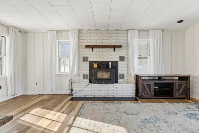 $615,000 | 230 Beachwood Avenue, Kennebunkport, ME 04046