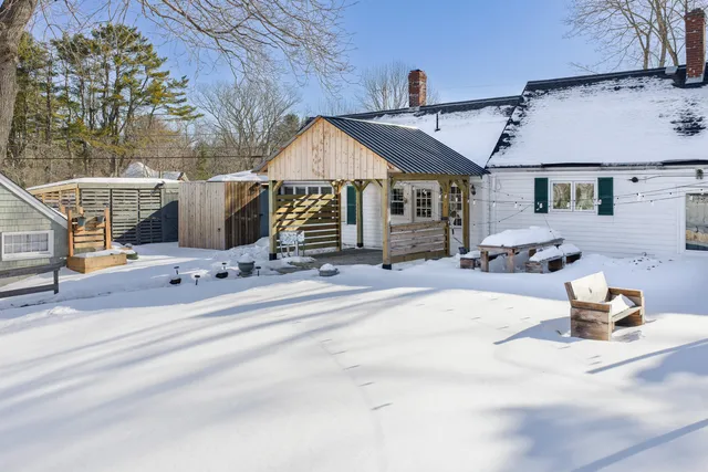 $615,000 | 230 Beachwood Avenue, Kennebunkport, ME 04046