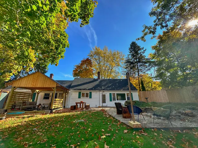 $615,000 | 230 Beachwood Avenue, Kennebunkport, ME 04046