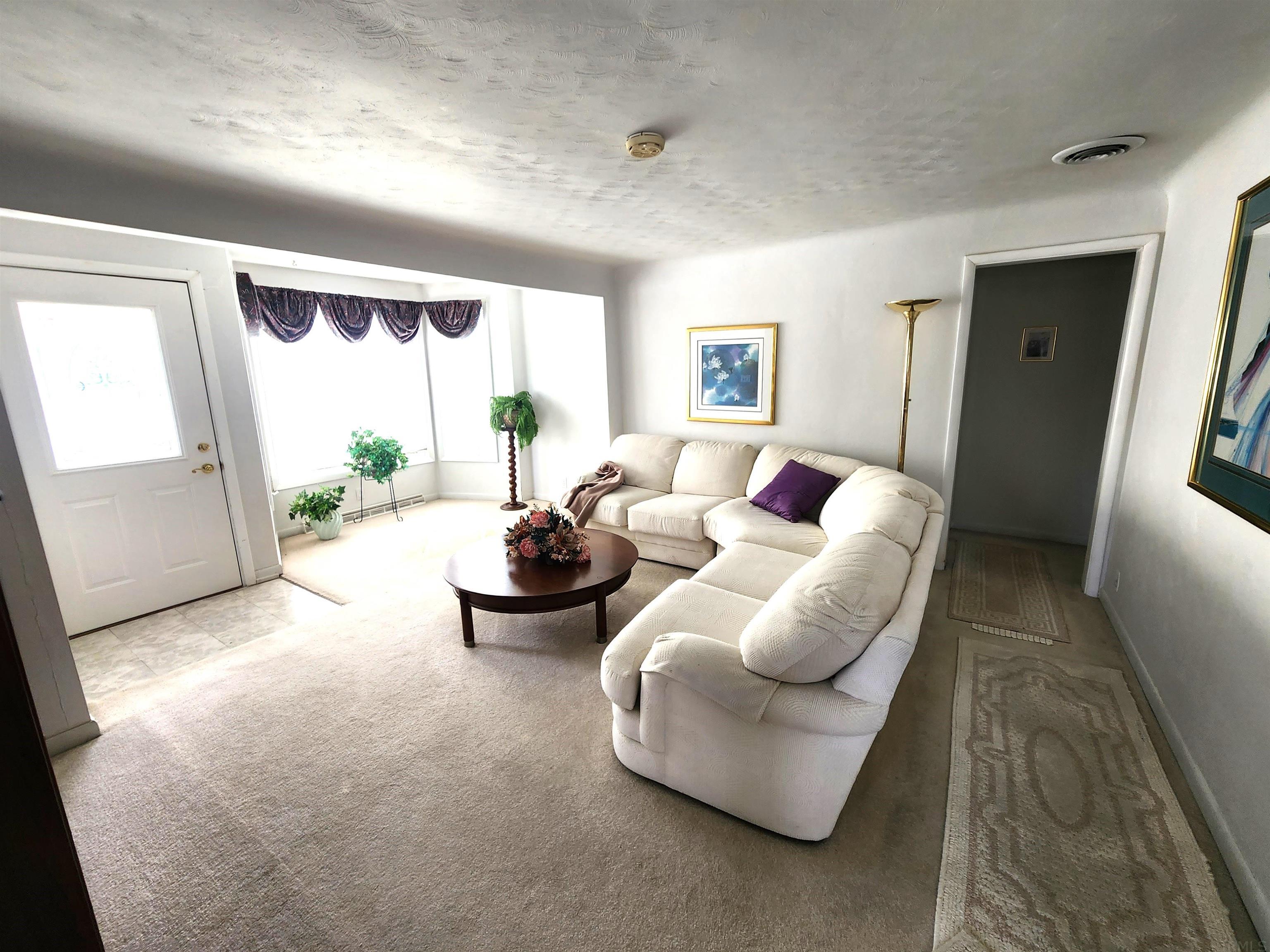 14503 Souder Road Leo, IN 46765 - Photo 10 of 22
