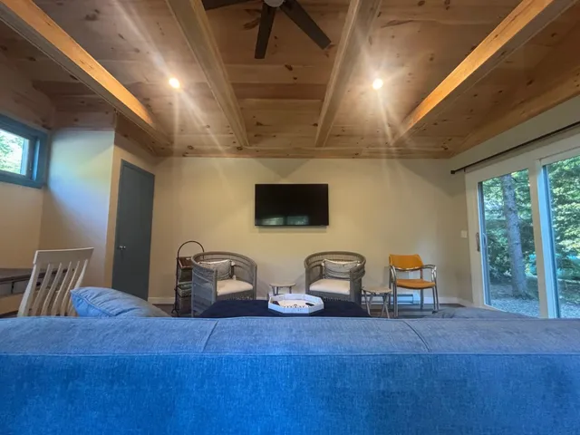 $1,700 | 58 Patrician Shores Circle, Meredith, NH 03253