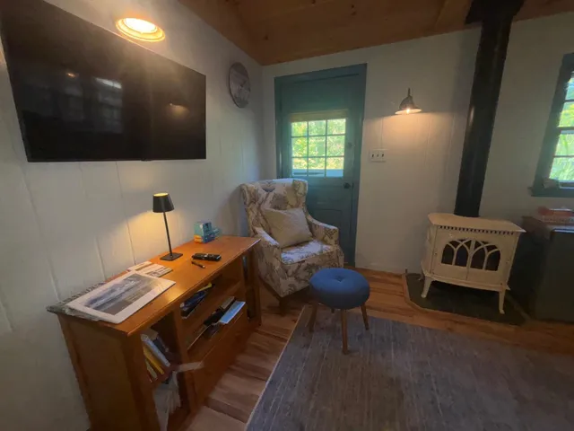 $1,700 | 58 Patrician Shores Circle, Meredith, NH 03253